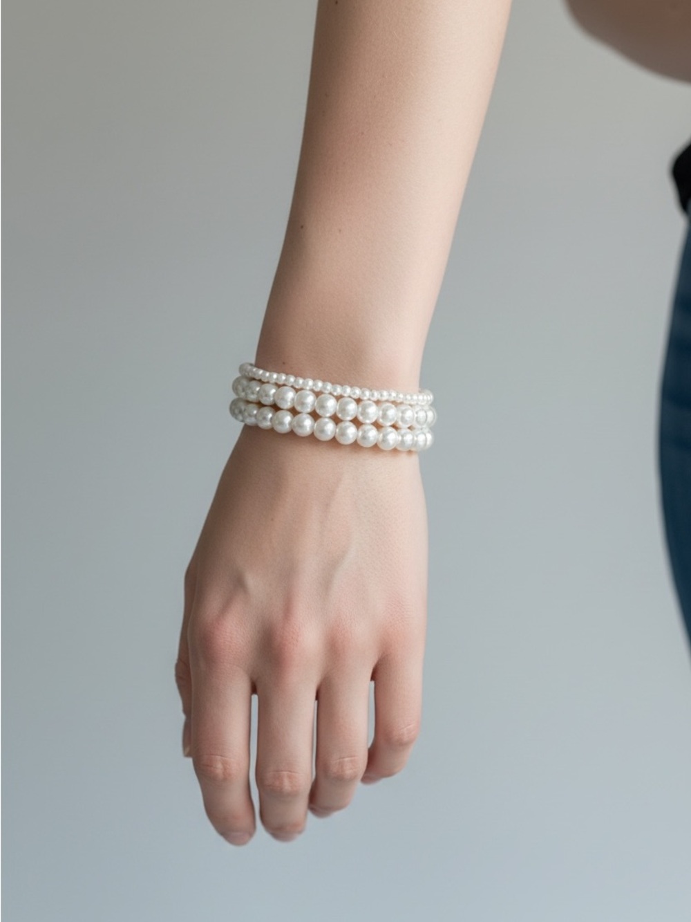 9/13 Elegant White Pearl Multi-Strand Bracelet